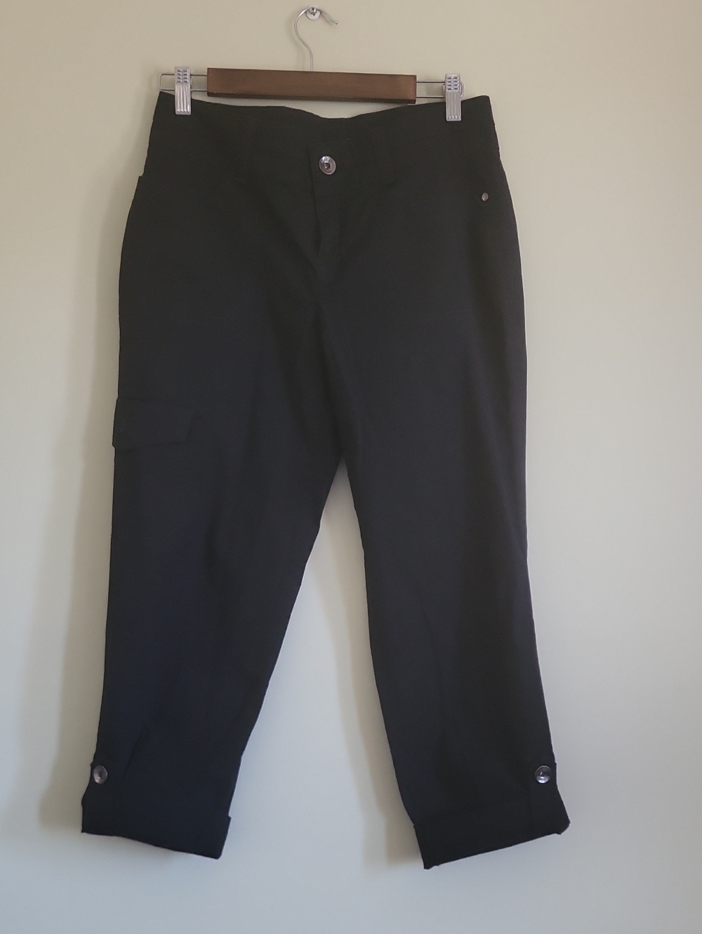DKNY Cropped Cotton Cargo Pants